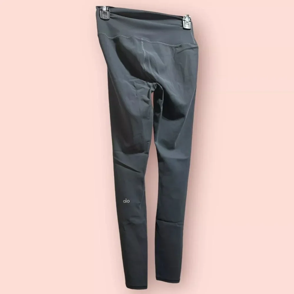 Alo Yoga High-Waist Ripped Warrior Legging Gray, Size XS - Picture 3 of 4